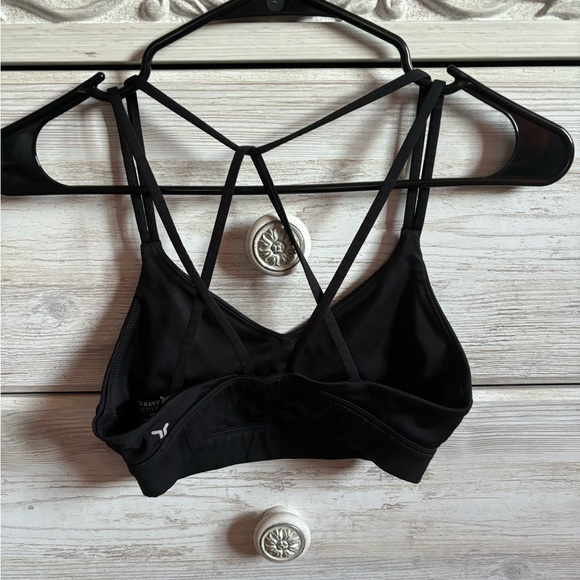 Black Sports bra - Picture 2 of 3